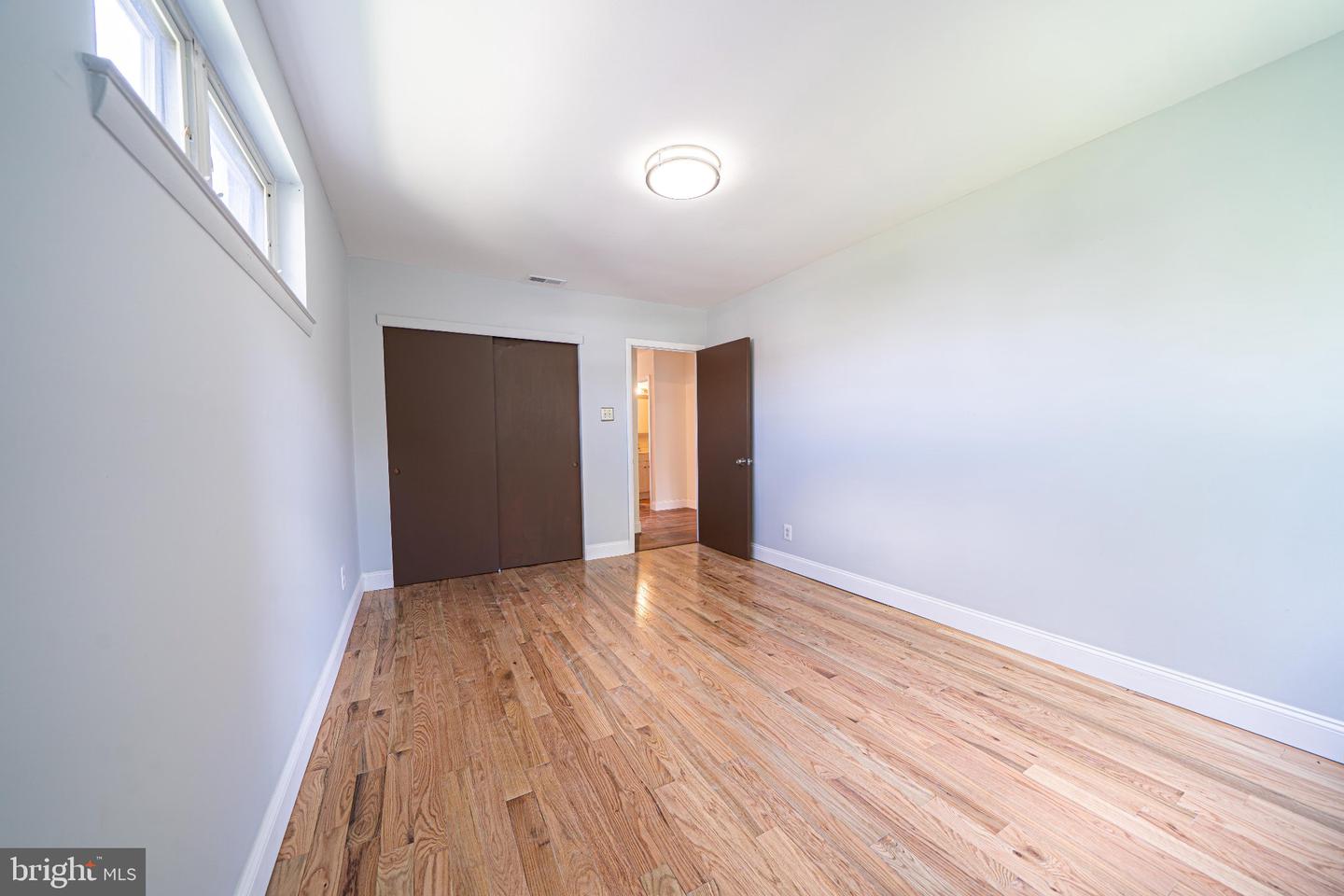 7974 Loretto Ave Property Photo 8