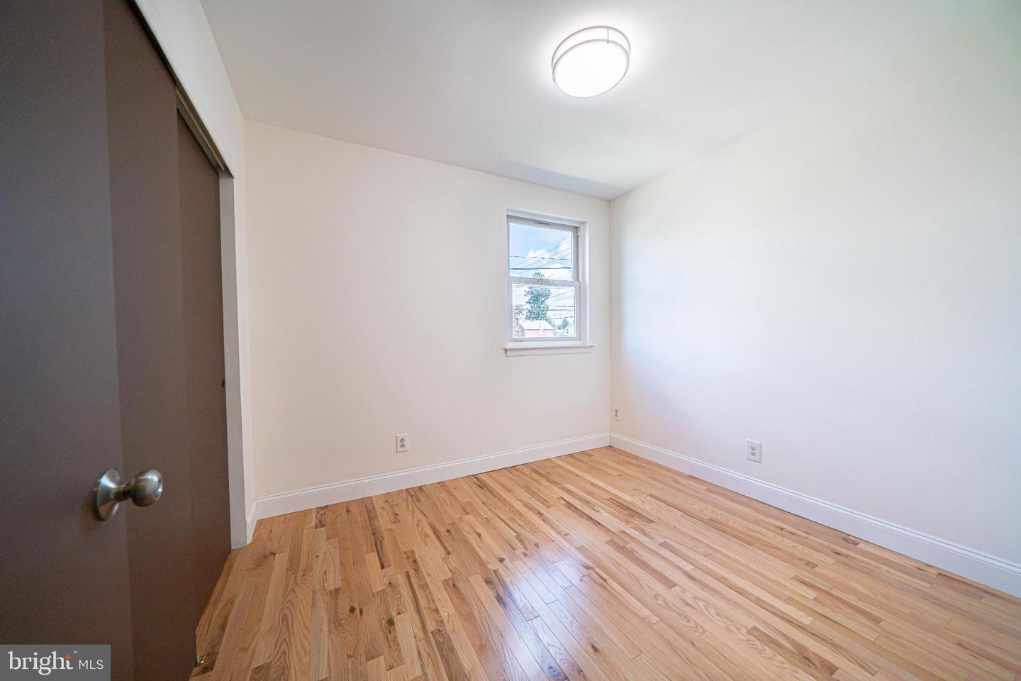 7974 Loretto Ave Property Photo 13