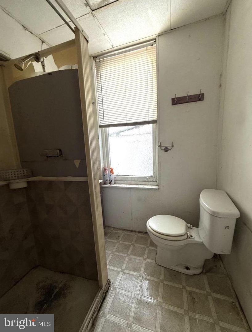 2237 Pierce St Property Photo 9