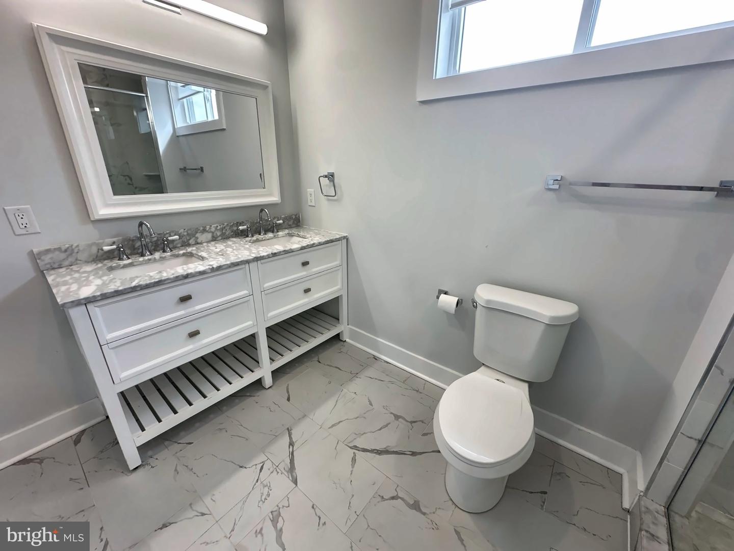 2532 E Gordon St Property Photo 18