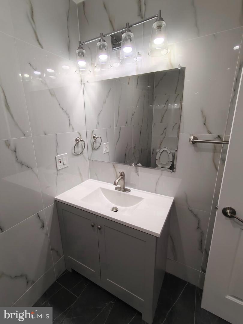 700-8 N Marshall St #c2 Property Photo 19