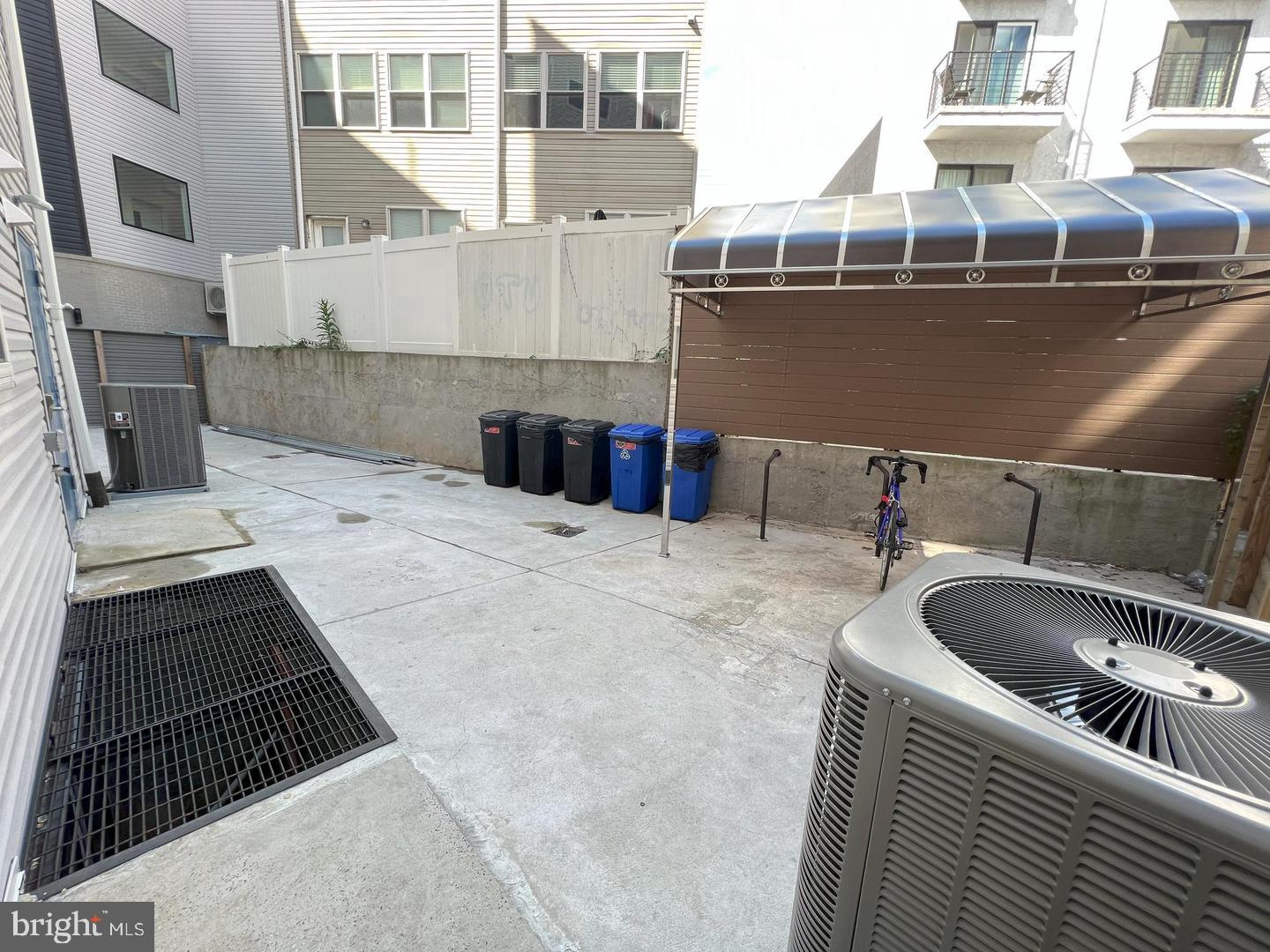 1611-15 Ridge Ave #3 Property Photo 6