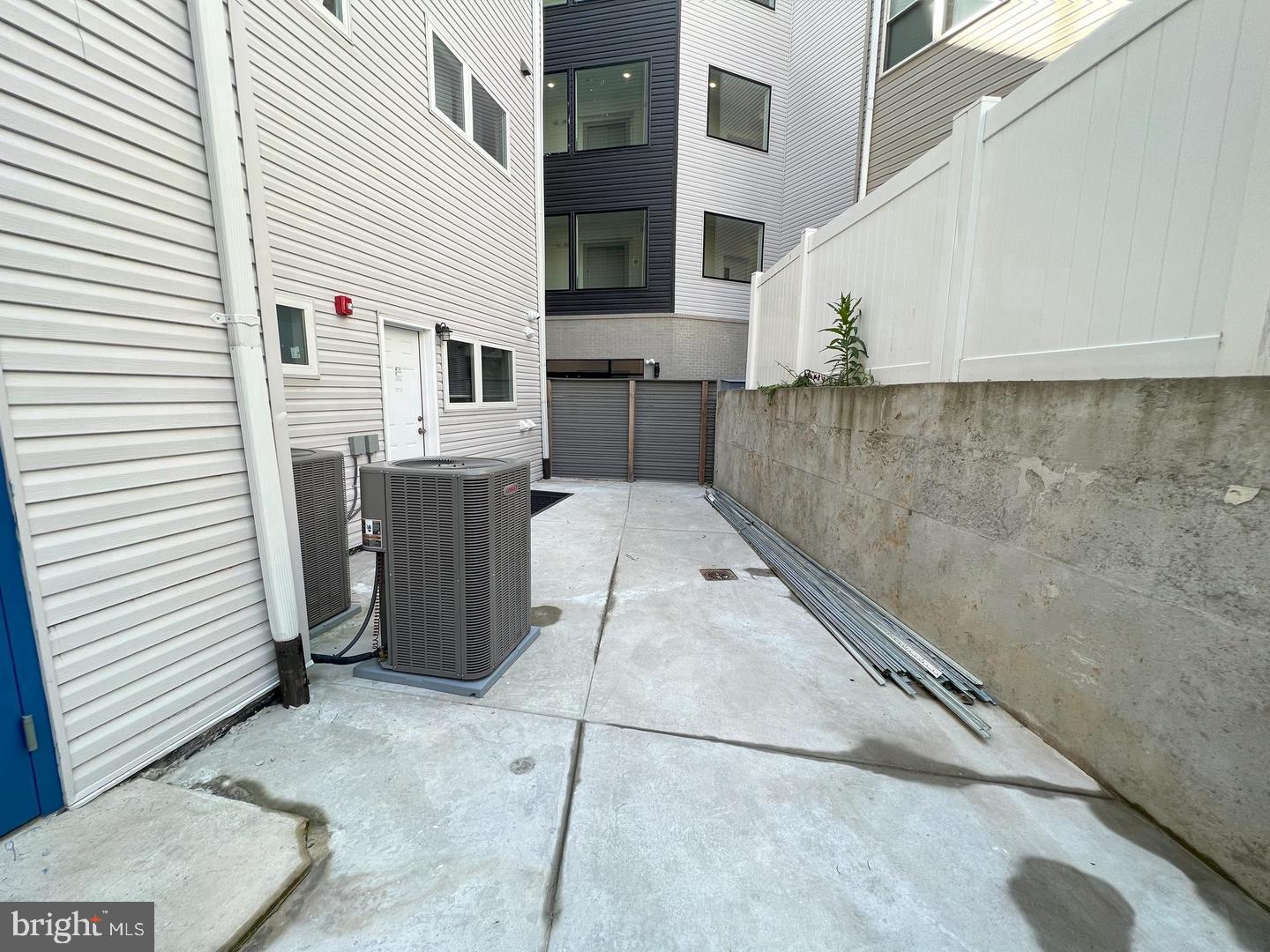 1611-15 Ridge Ave #3 Property Photo 8