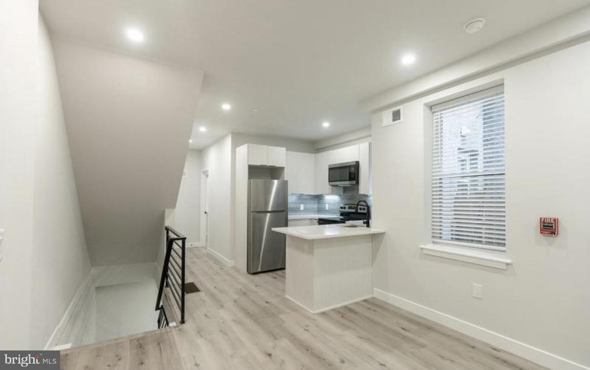 3108 Haverford Ave Property Photo 5