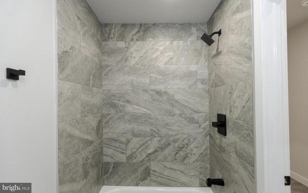 3108 Haverford Ave Property Photo 9