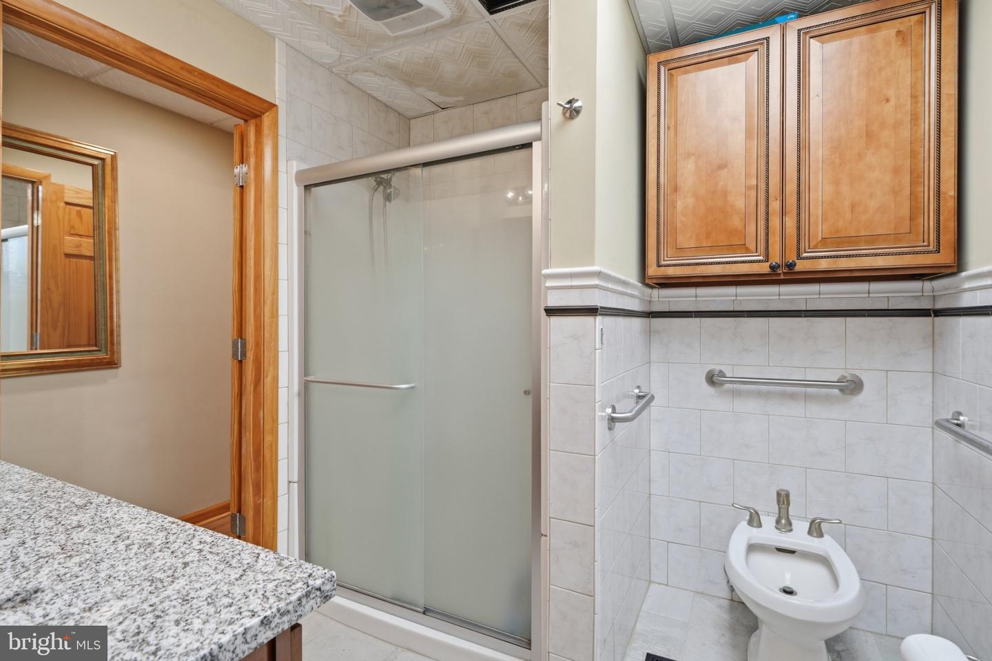 2110 S Broad St Property Photo 6