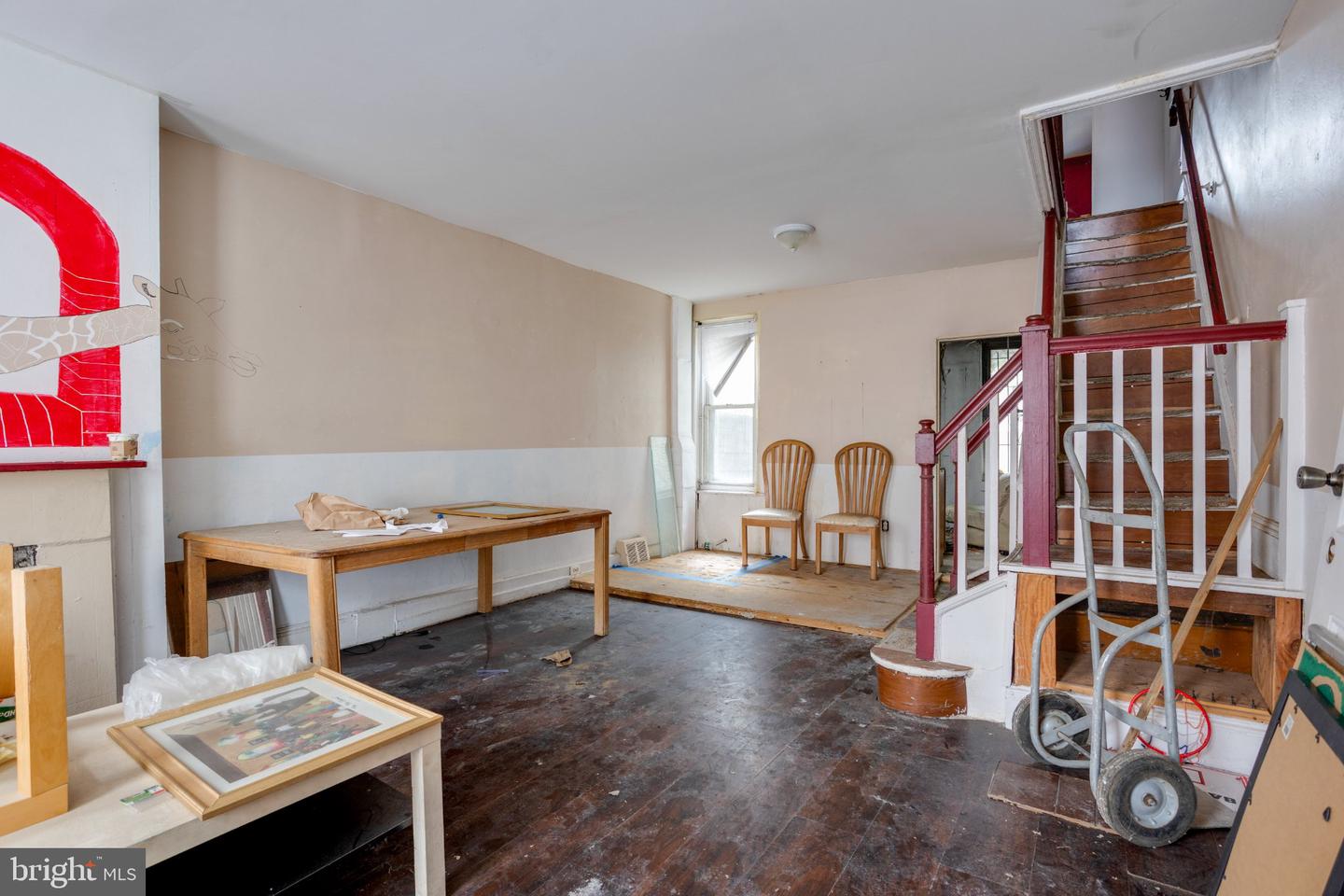 2034 Manton St Property Photo 2
