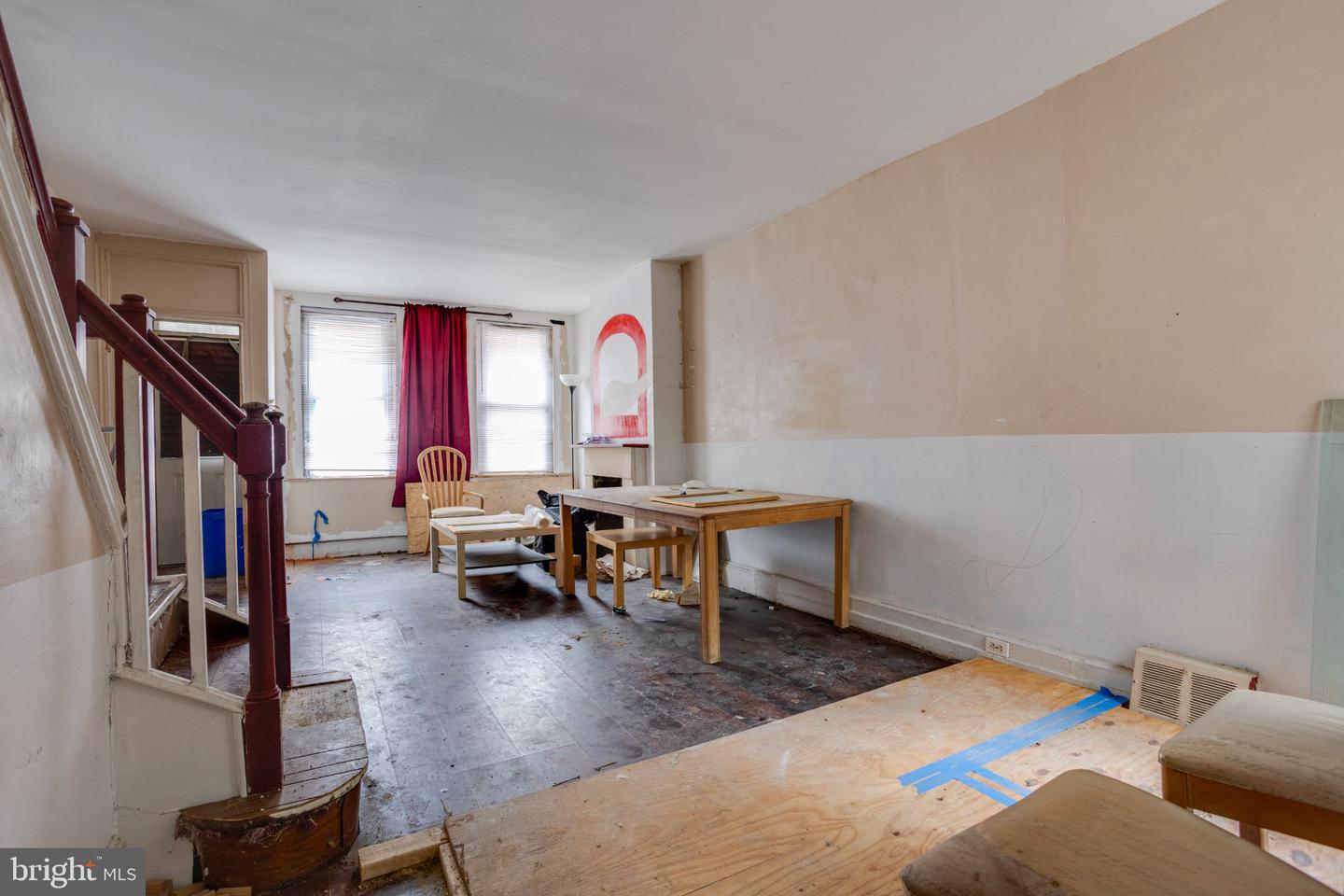 2034 Manton St Property Photo 7