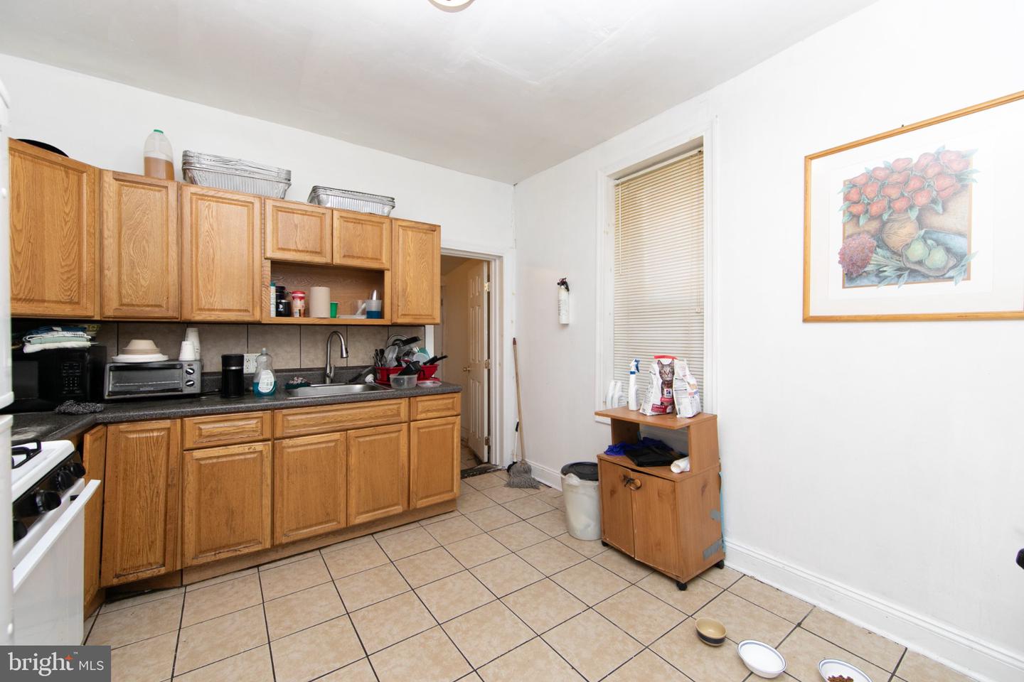 5323 Parrish St Property Photo 9