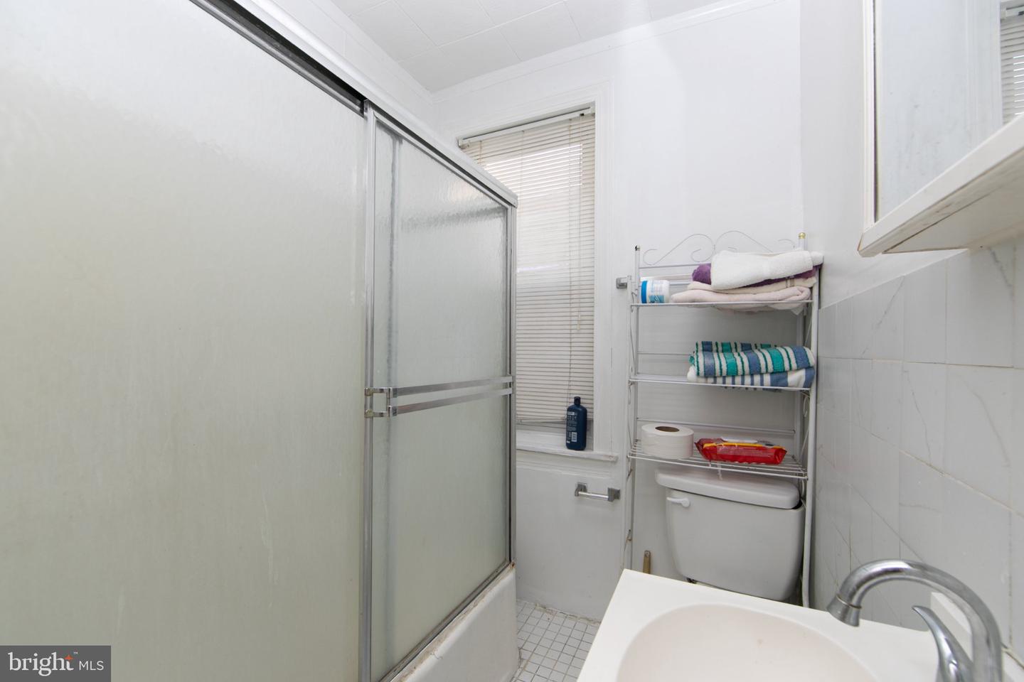 5323 Parrish St Property Photo 21