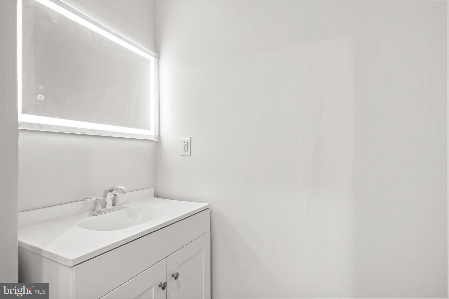 2655 Wilder St #a Property Photo 17