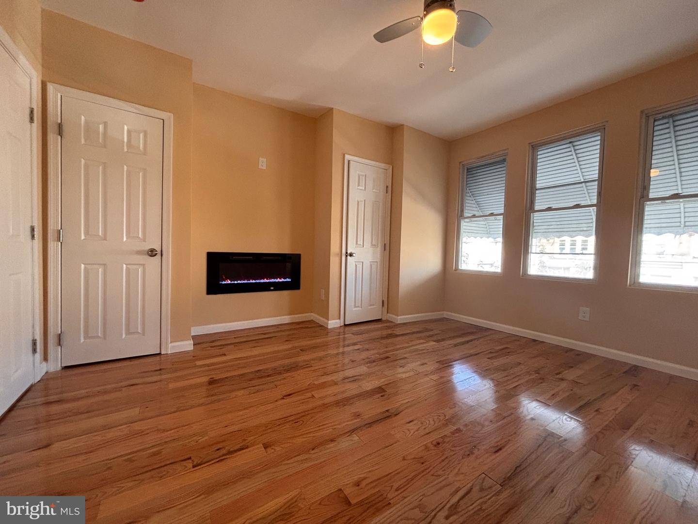 5428 W Montgomery Ave Property Photo 20