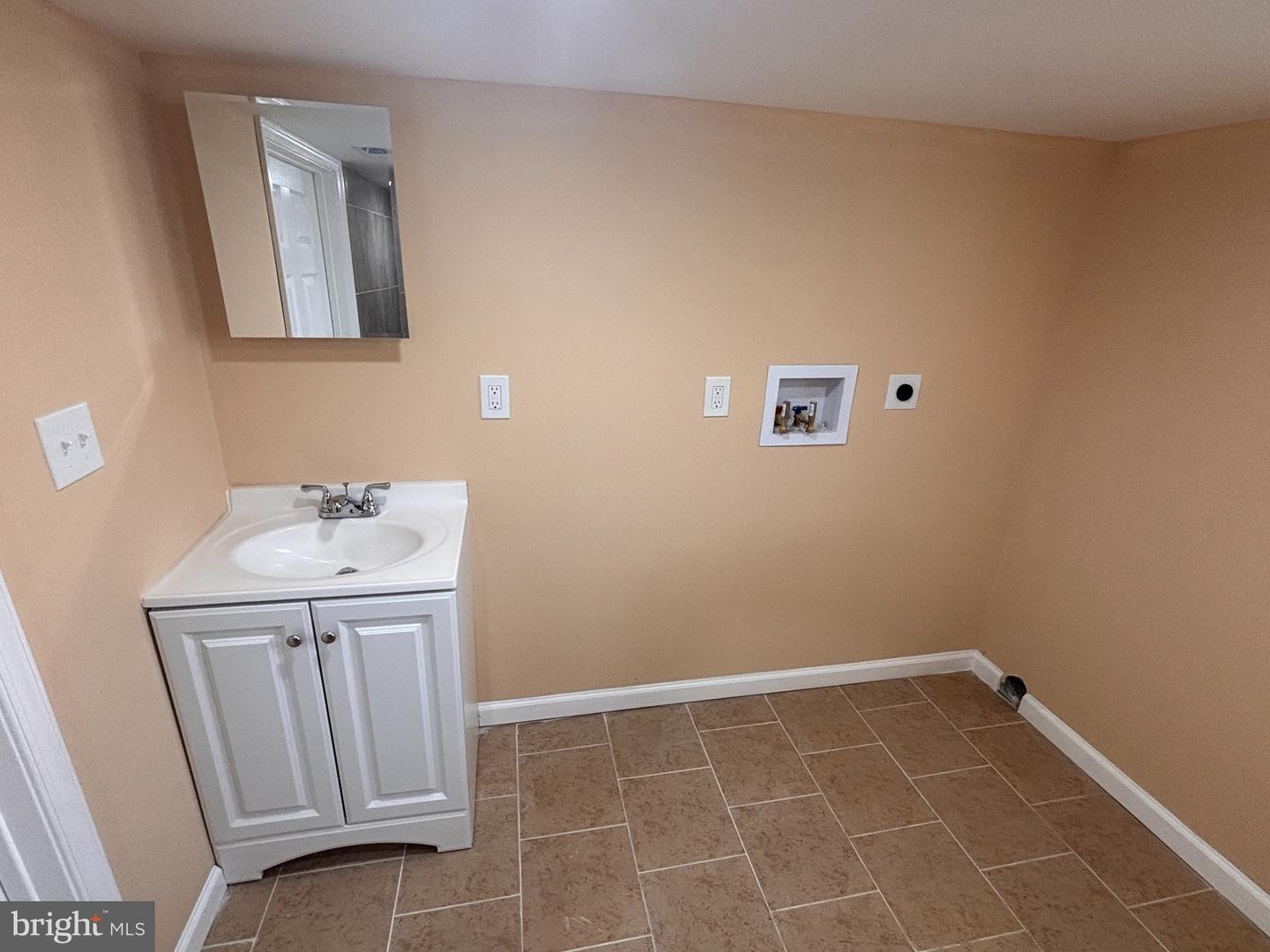 5428 W Montgomery Ave Property Photo 35