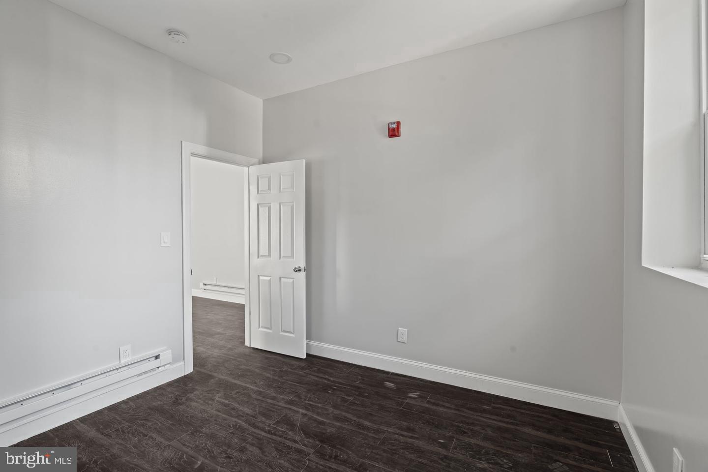 5237 Chester Ave #1f Property Photo 12