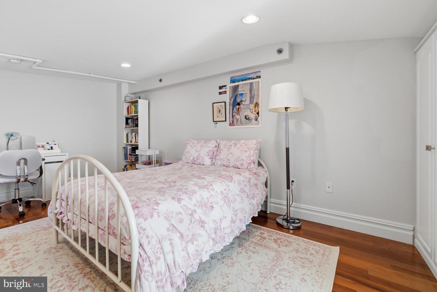 1813 Spruce St #4r Property Photo 17