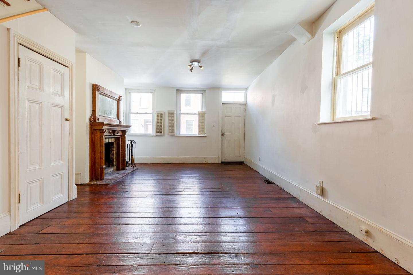 1006 Bainbridge St #1 Property Photo 10