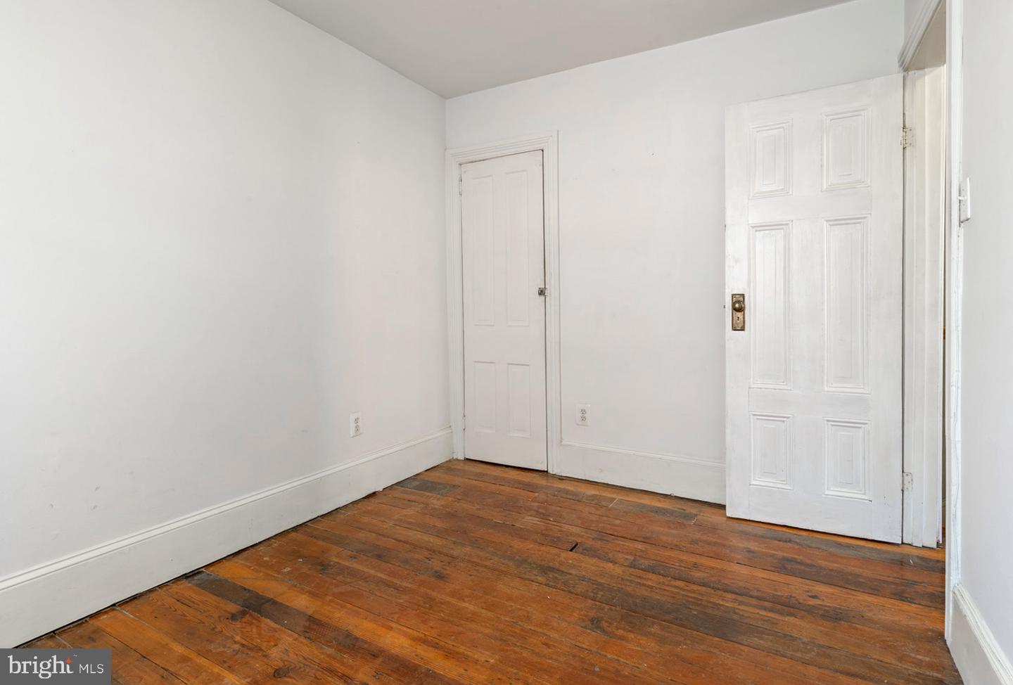 1006 Bainbridge St #1 Property Photo 27