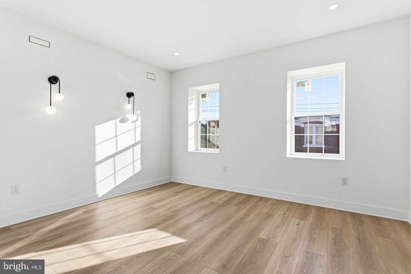 1419 Wharton St Property Photo 26