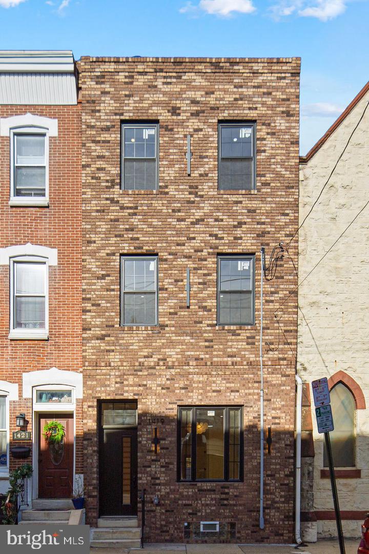 1419 Wharton St Property Photo 33