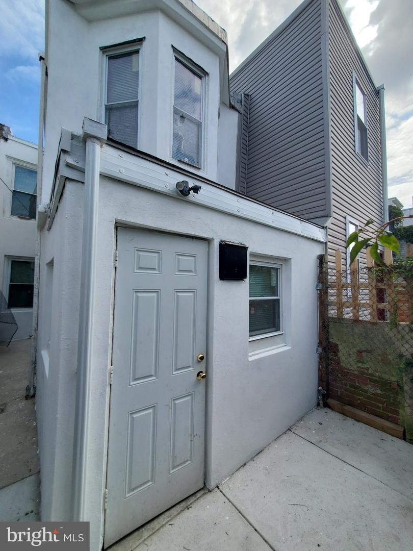 2536 A St Property Photo 36