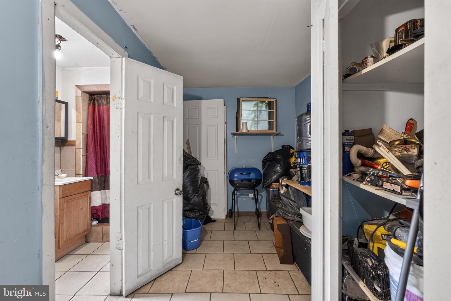 1402 S Hanson St Property Photo 13