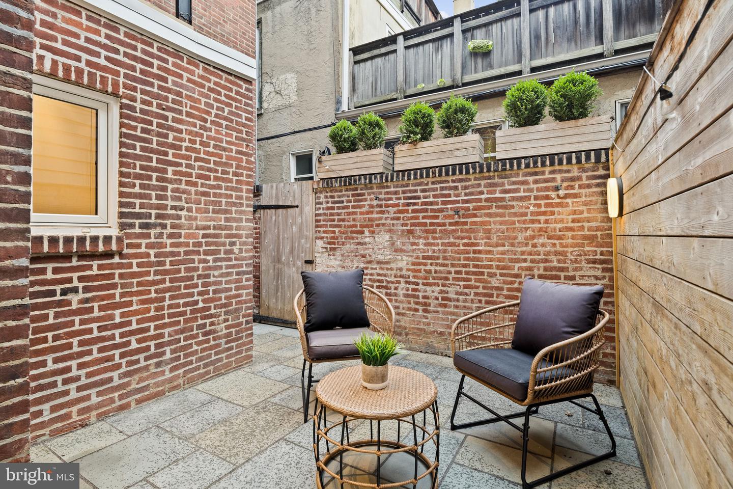 1929 Panama St Property Photo 46