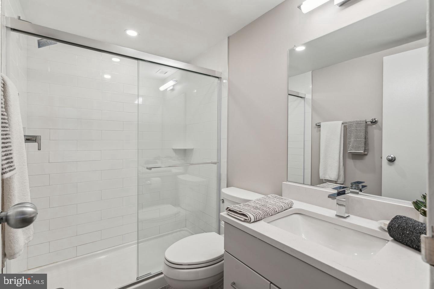 875 Sansom Street #1605 Property Photo 21