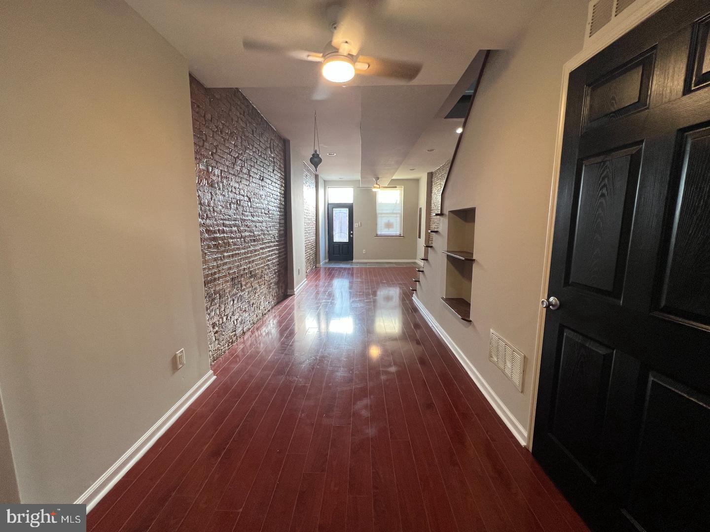 1302 N Randolph St Property Photo 6