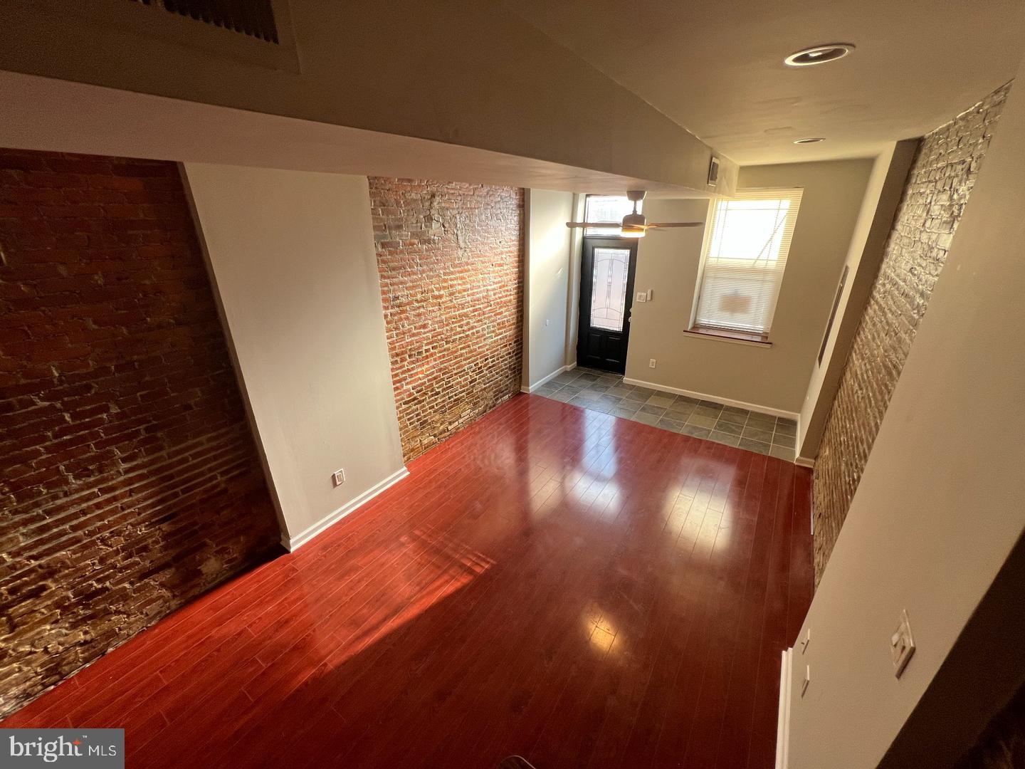 1302 N Randolph St Property Photo 23