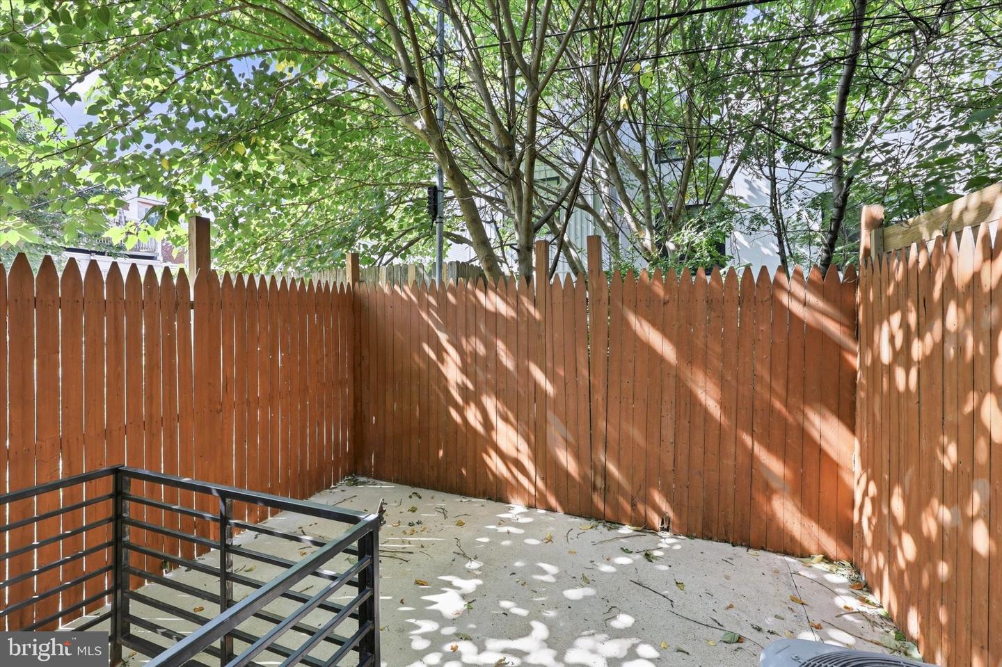 1220 N Lecount St #a Property Photo 26