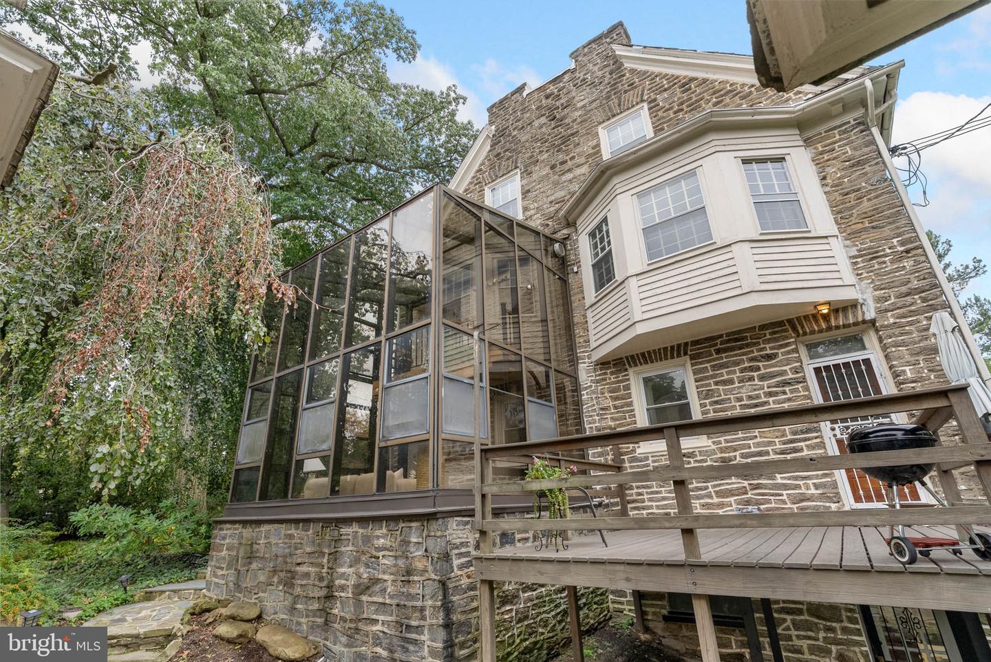 6417 Wissahickon Ave Property Photo 11