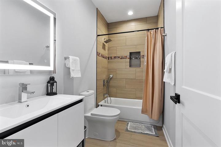 1611 N 27th St Property Photo 18