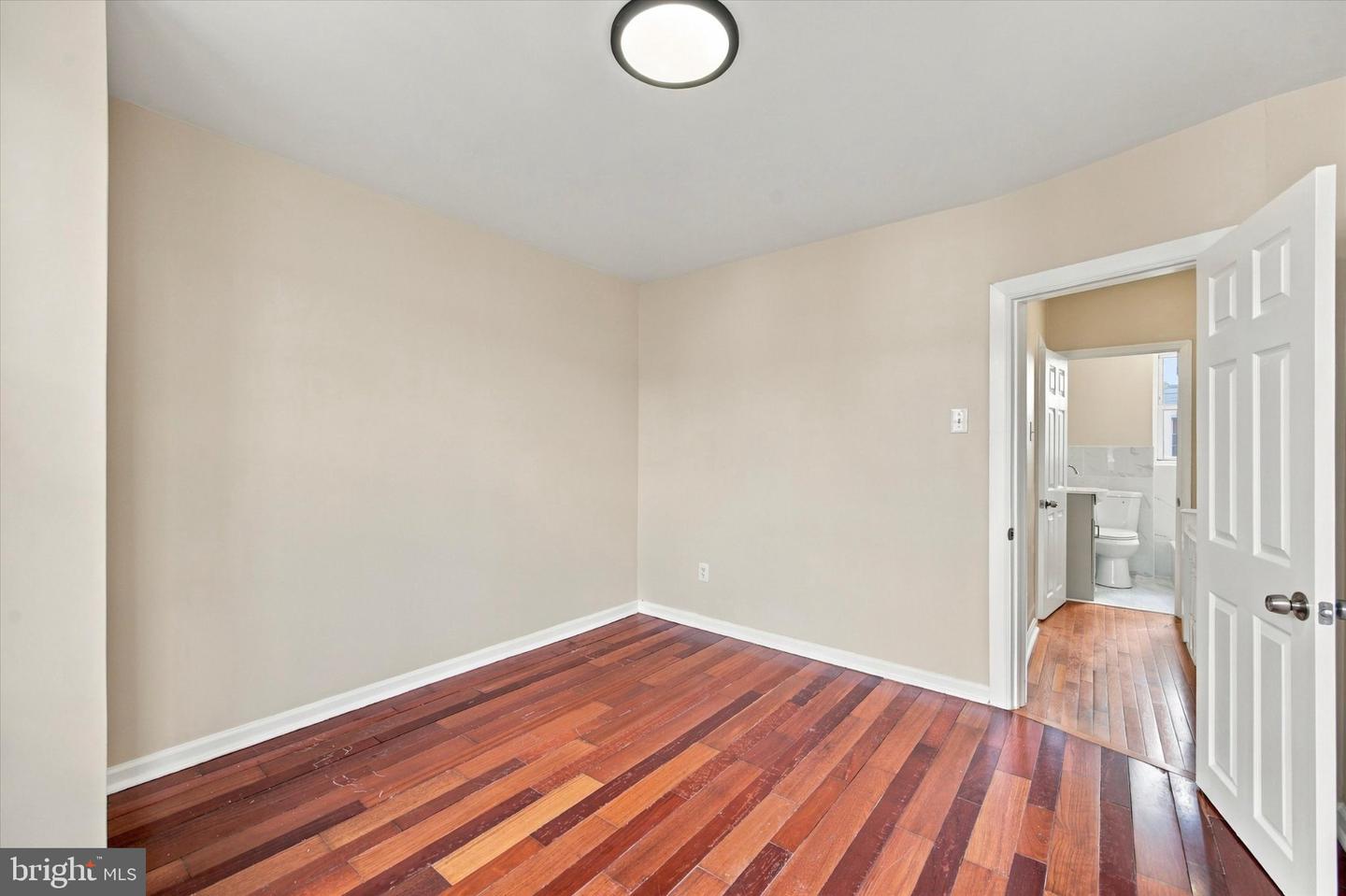 2222 Winton St Property Photo 9
