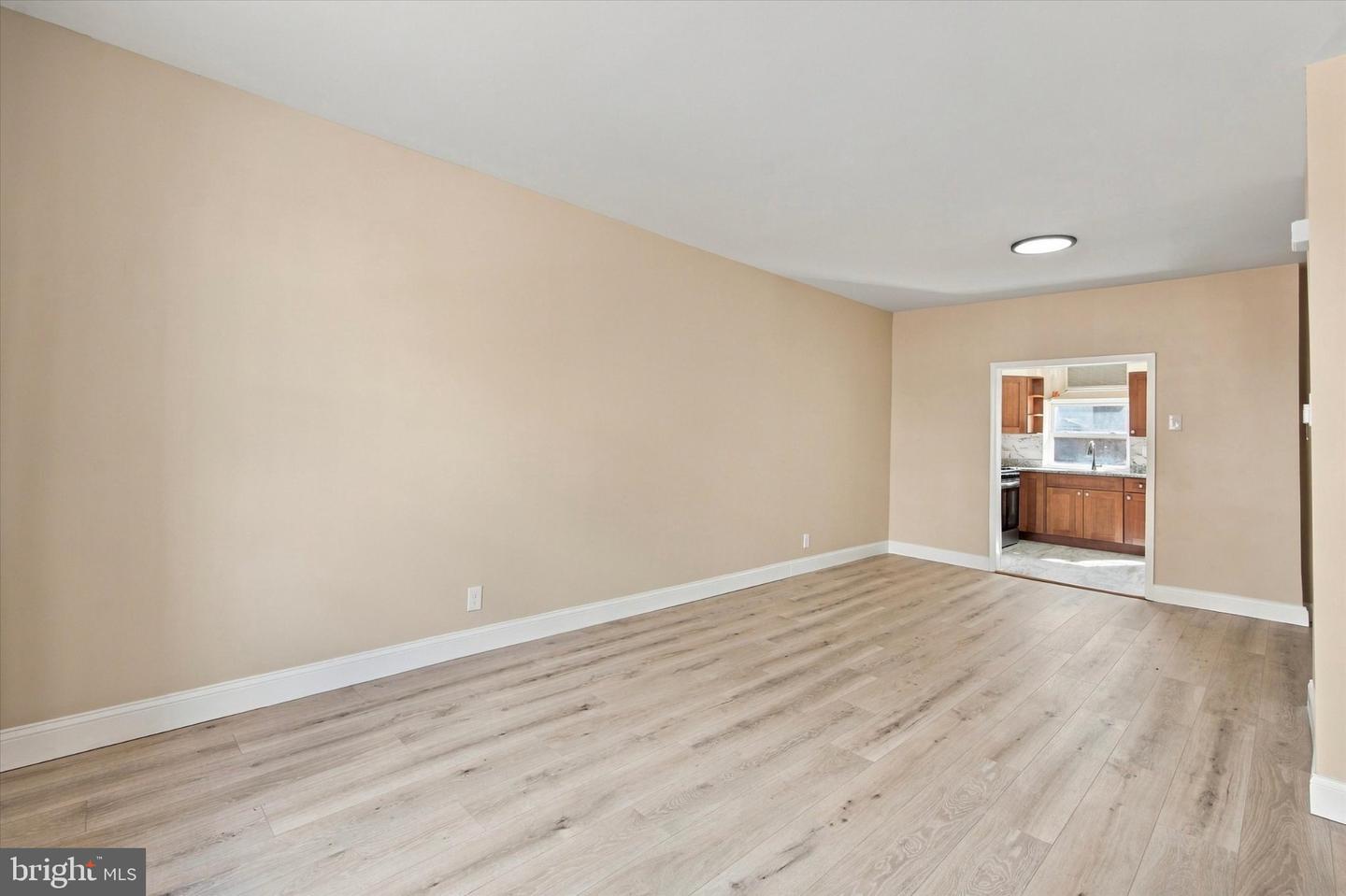 2222 Winton St Property Photo 25