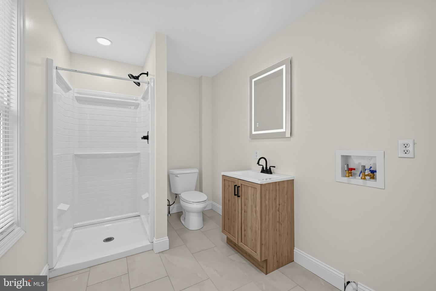 4512 E Stiles St Property Photo 12