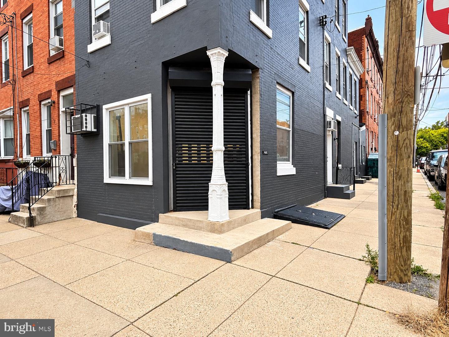1770-00 N Mascher St Property Photo 1