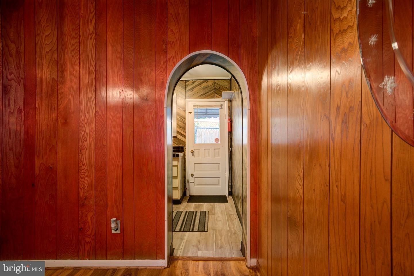 2510 Memphis St Property Photo 7