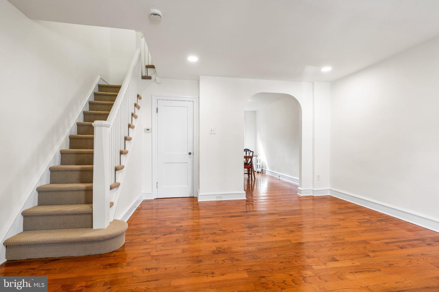 7232 Devon St Property Photo 6