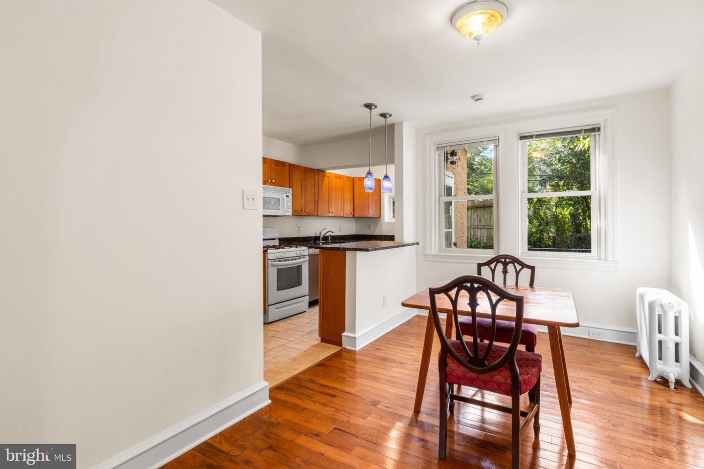 7232 Devon St Property Photo 9