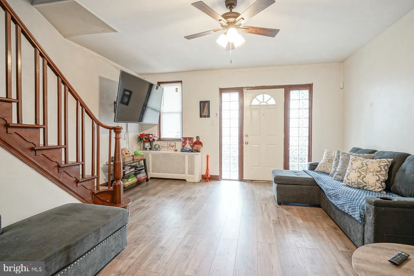 1426 Gilham St Property Photo 4