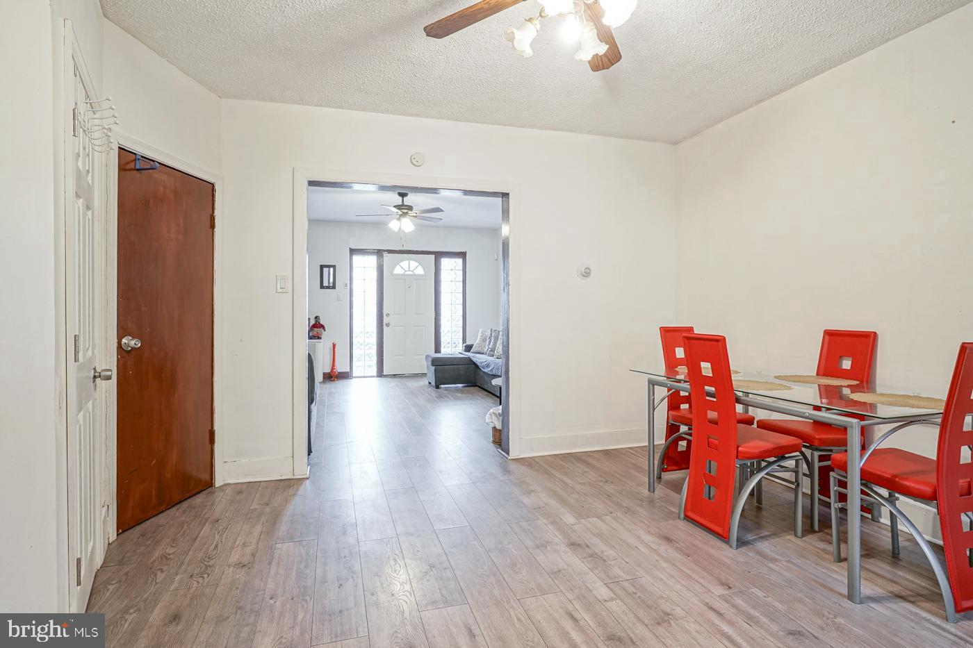 1426 Gilham St Property Photo 8