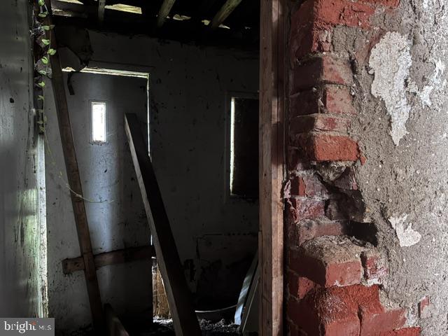2613 Deacon St Property Photo 6
