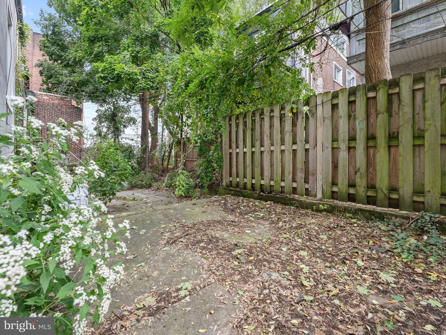 2243 N 33rd St Property Photo 42