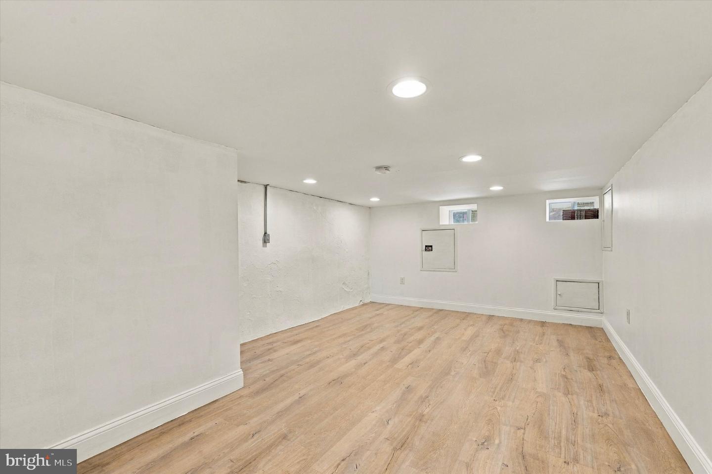 2321 Gerritt St Property Photo 23