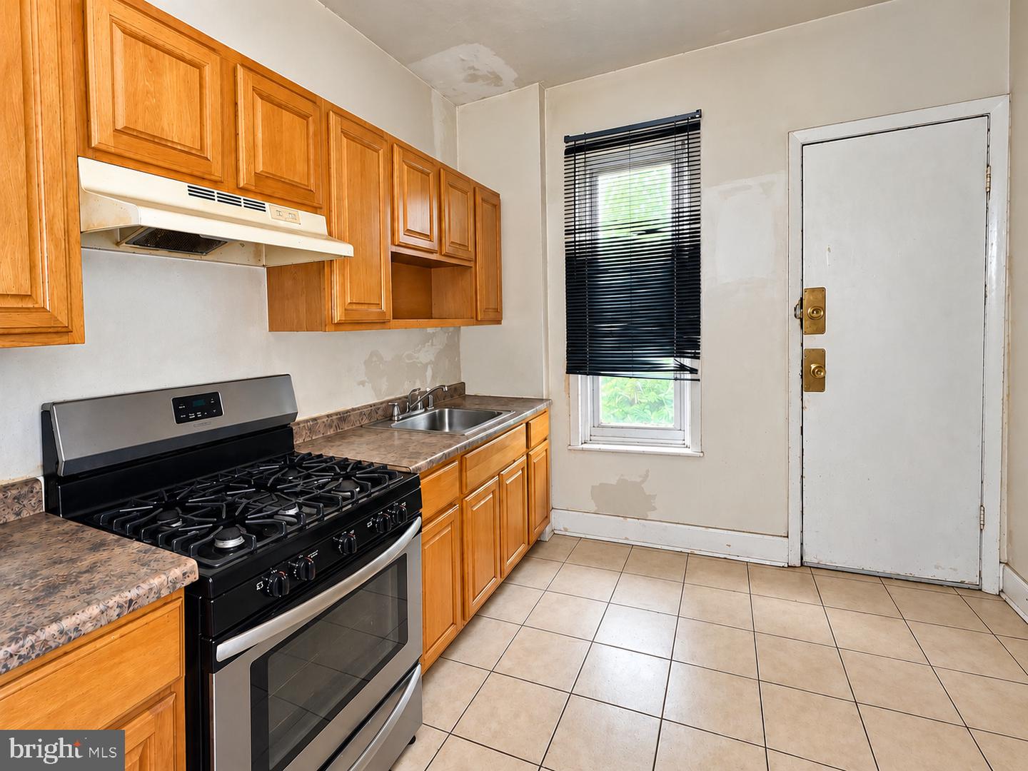 6123 Hegerman St Property Photo 3