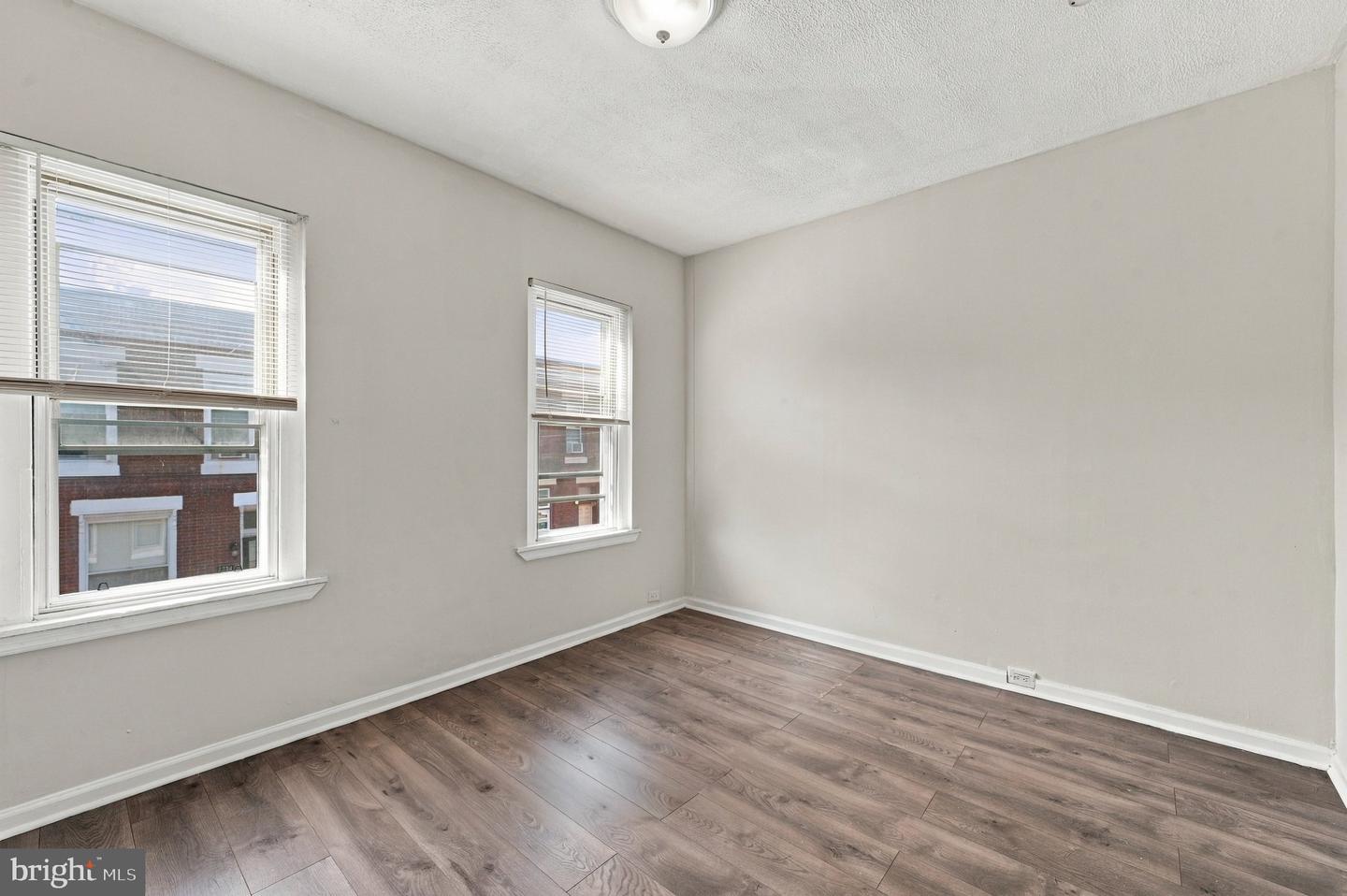 2017 Sigel St Property Photo 15