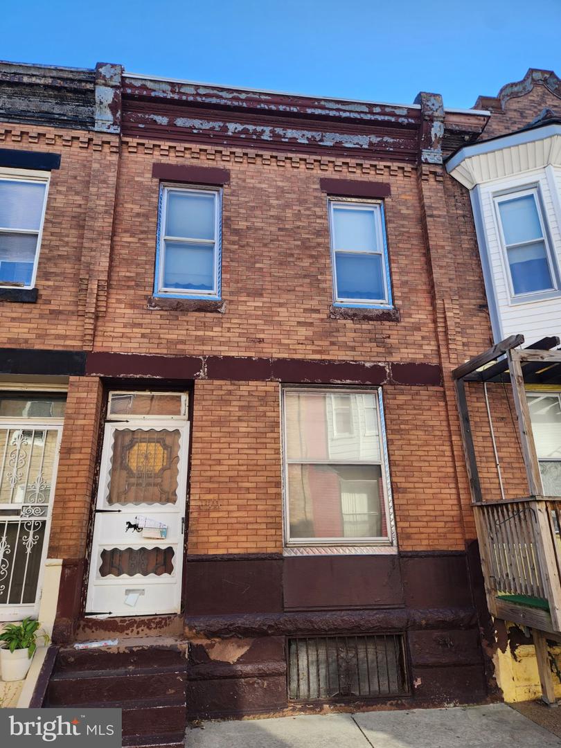 1511 N Newkirk St Property Photo 1
