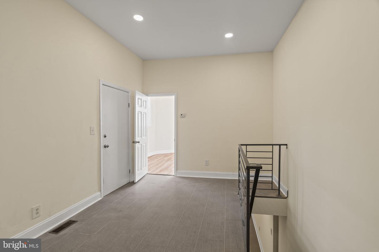 844 3rd #2 Property Photo 10