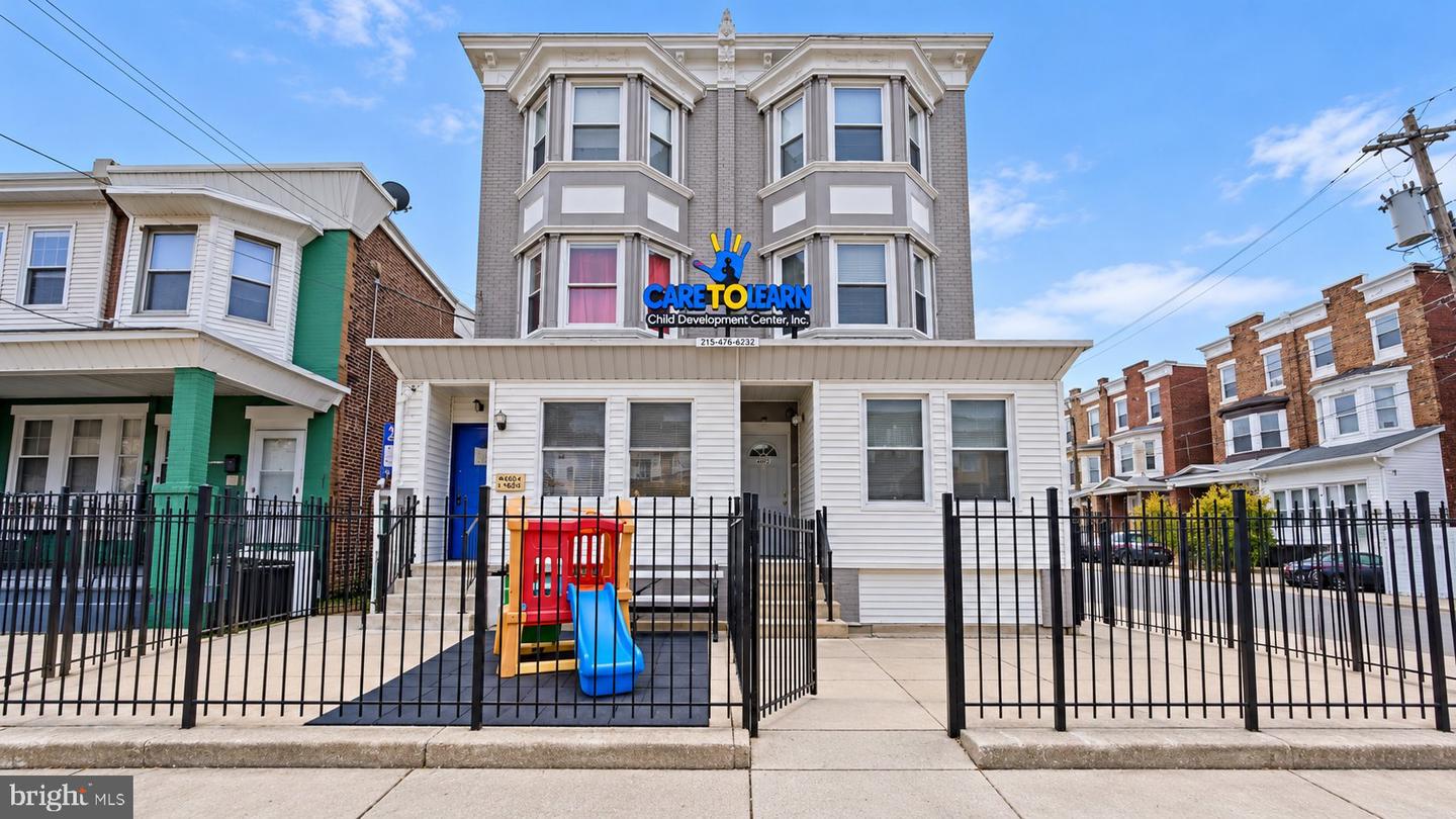 5044-46 Market St Property Photo 1