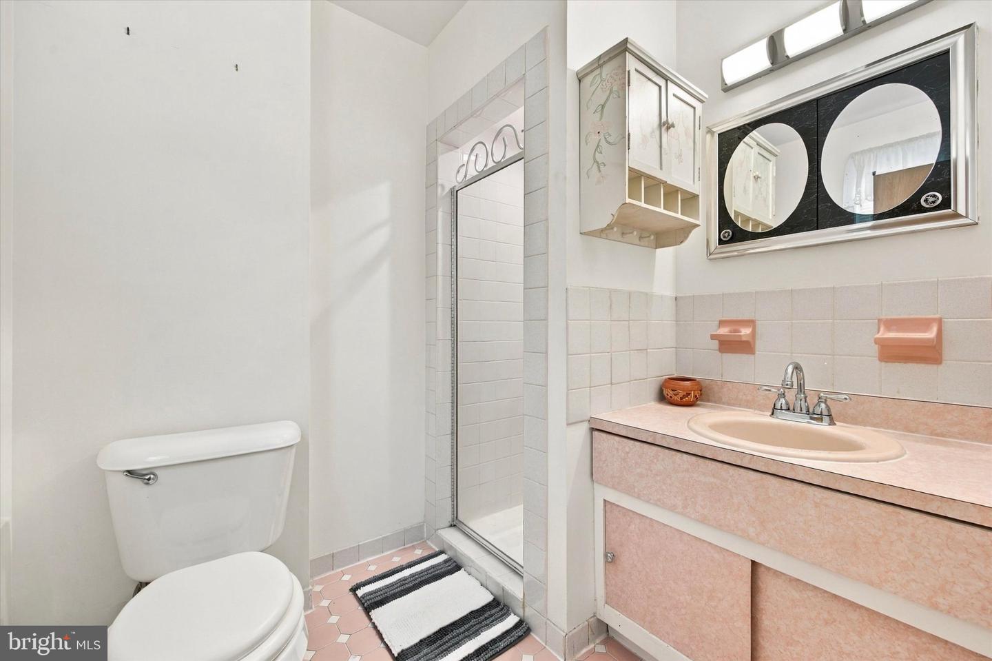 9854 Cowden St Property Photo 11